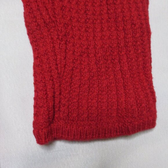 NEW YORK & COMPANY womens SWEATER holiday V-NECK cable TUNIC red SIZE L - Picture 3 of 8